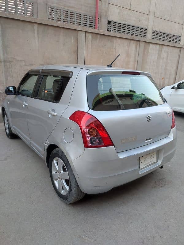 Suzuki Swift 2011 13