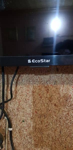 Ecostar 32 inch 1080p LED 1