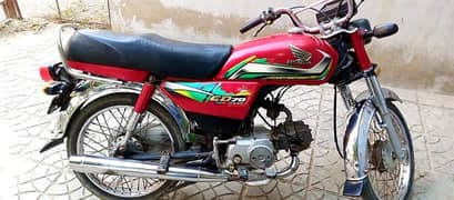 Honda cd 70 (RED) model 2022