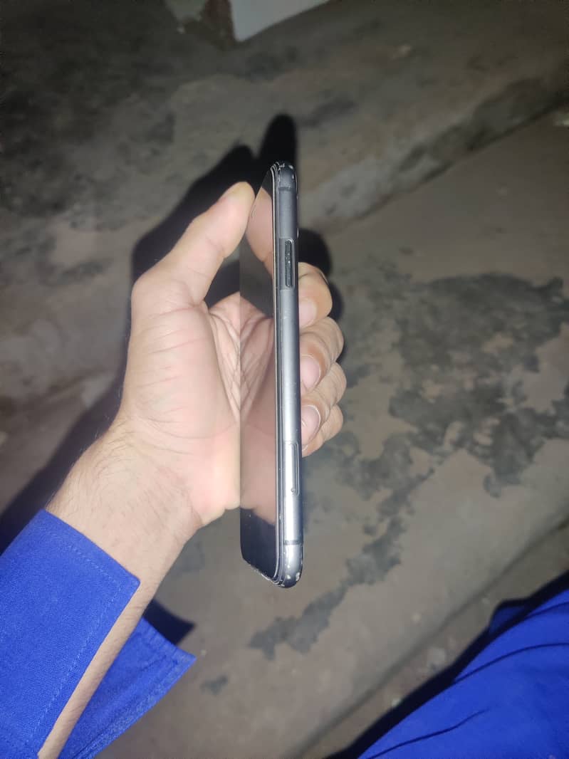 Iphone 11 non pta 5