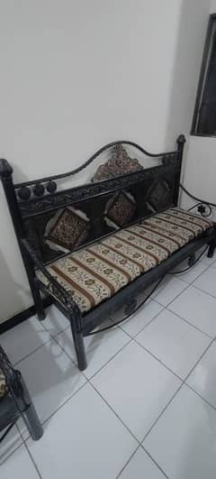 5 Seater Iron Sofa Set