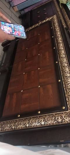 good condition bed wood bed all ok new condition