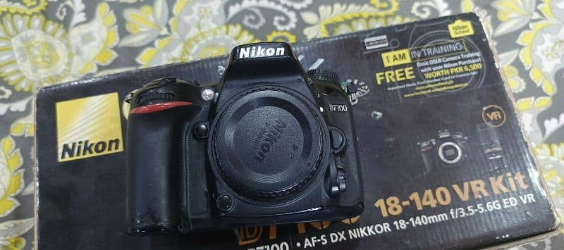 Nikon d7100 Body With complete box 6