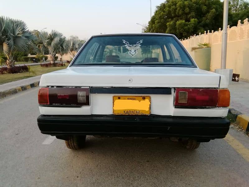 Nissan Sunny 1988 good condition car 4