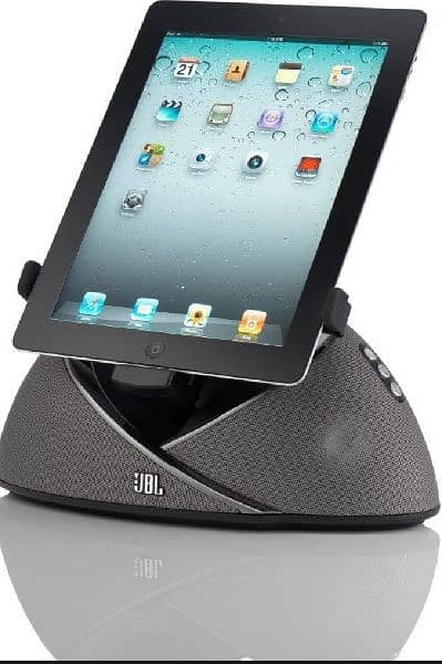 JBL OnBeat speaker dock 1