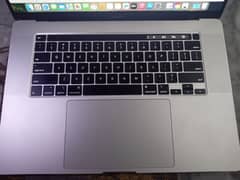 MacBook Pro 2019 16 Inch 32/512