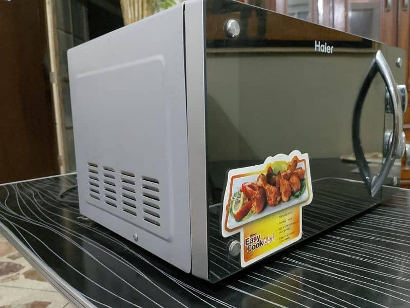 Dawlance Microwave Oven 3