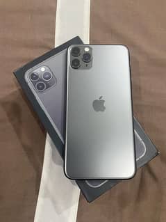 iPhone 11 pro Max 10/10 non pta with all accessories.