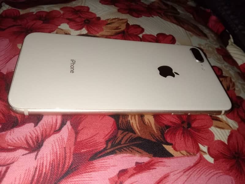 i phone 8 plus 64 gb all original touch tot ghya thora 11