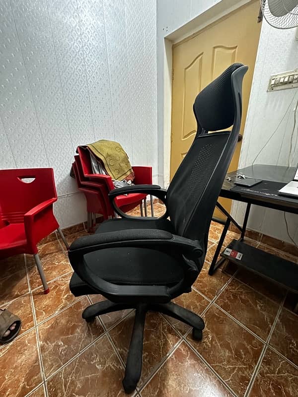 Boss Office and Gaming Chair 3