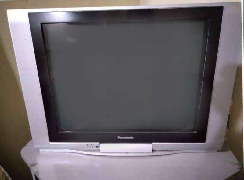 television Panasonic 29 inchs with TV trolley 4