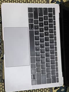 Macbook Pro 2017 16GB Ram 256GB MacHD