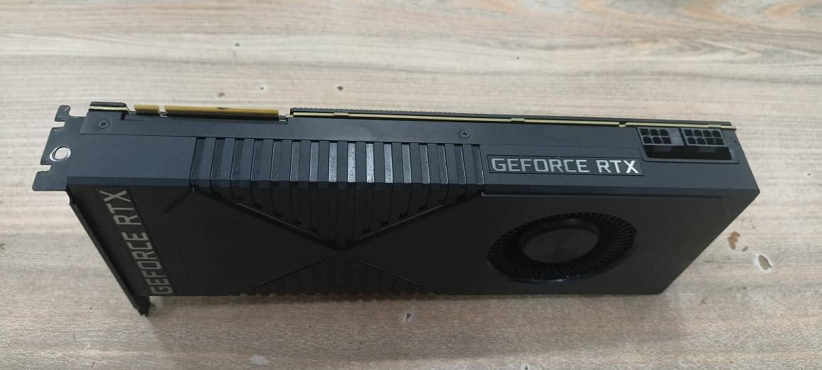 Nvidia RTX 2080 8GB Founder Edition 7