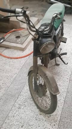 Honda 70 1978 modle karachi number first owner bike hy