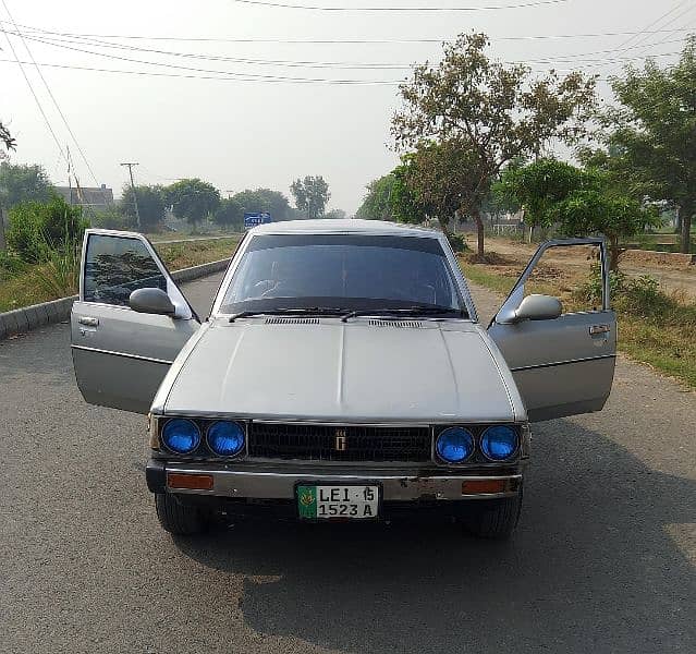 Toyota Corolla GLI 1980 14