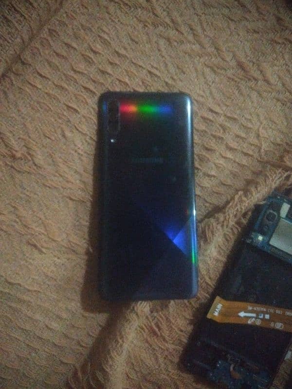 Samsung galaxy A30 dad parts available 1