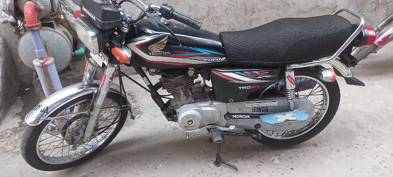 honda 125 2015 9