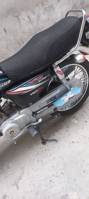 honda 125 2015 11