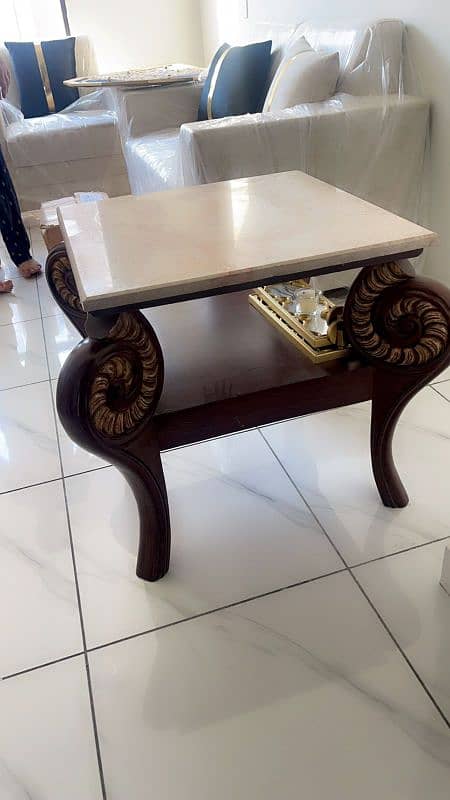 square center table for sale 1