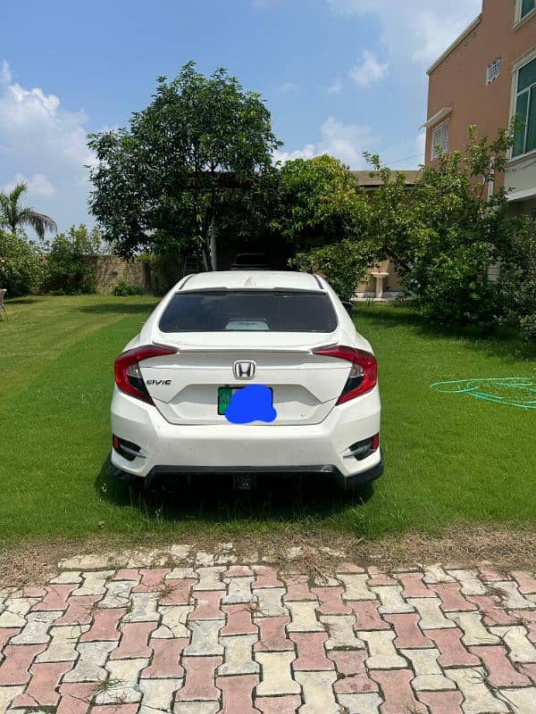 Honda Civic Oriel 2018 0