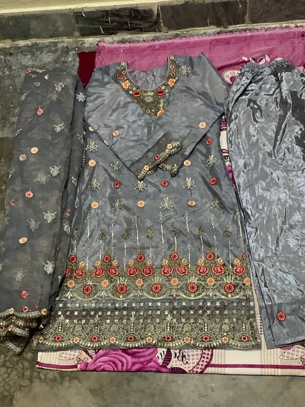 Clothes for sale 9