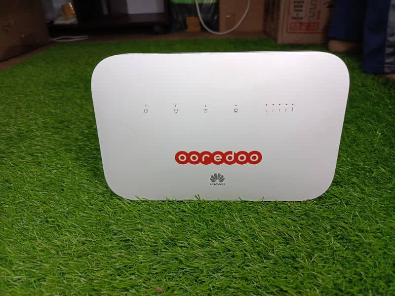 Huawei B612s-25d Unlocked Router. 3