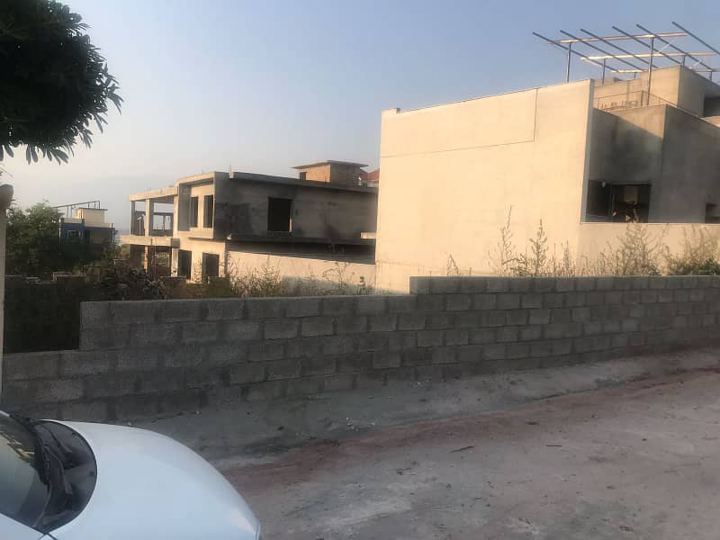 Bani Gala 4 Marla Double Street Plot Available For Sale 1