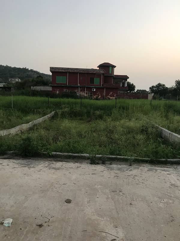 Bani Gala 4 Marla Double Street Plot Available For Sale 3