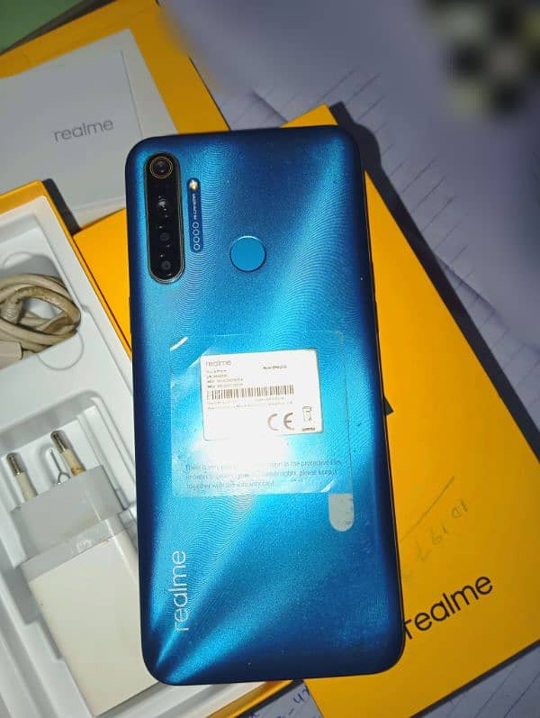 Realme 5i - 4/64 GB 1