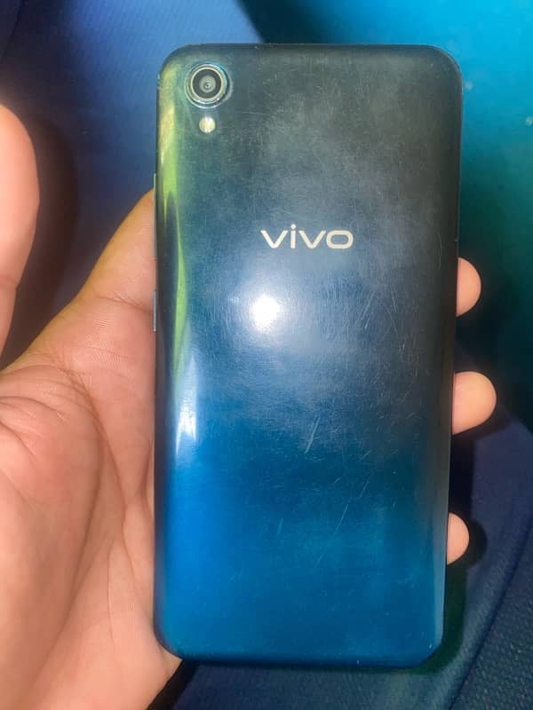 vivo1823 2