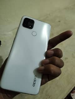 oppo a 15 s (4-64) gud condition box ni he chrger he