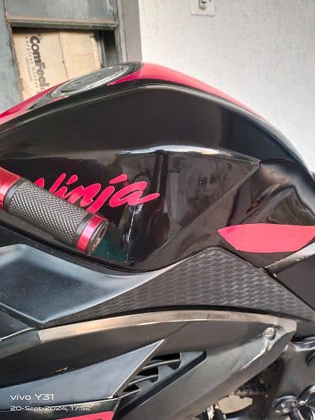 Kawasaki Ninja H2R Replica 7