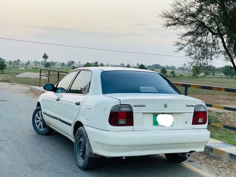 Suzuki Baleno 2004 3