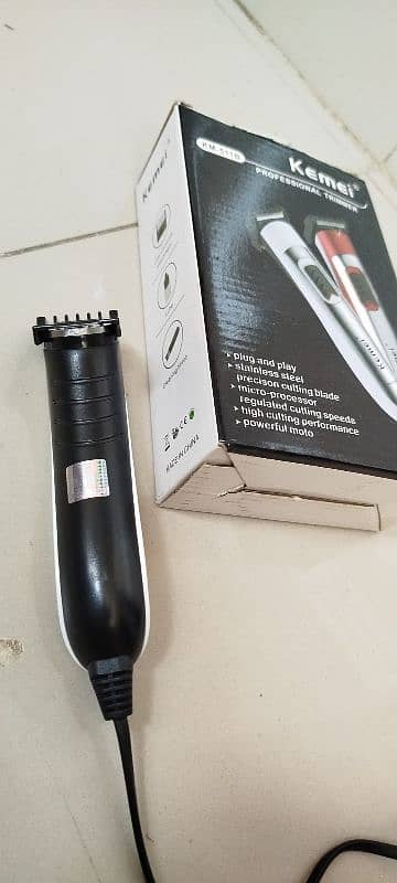 Kemei Original Trimmer 2