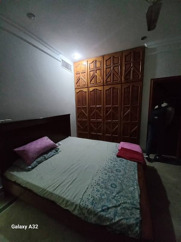 Upper Portion Available For Rent 3