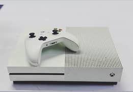 X BOX ONE S