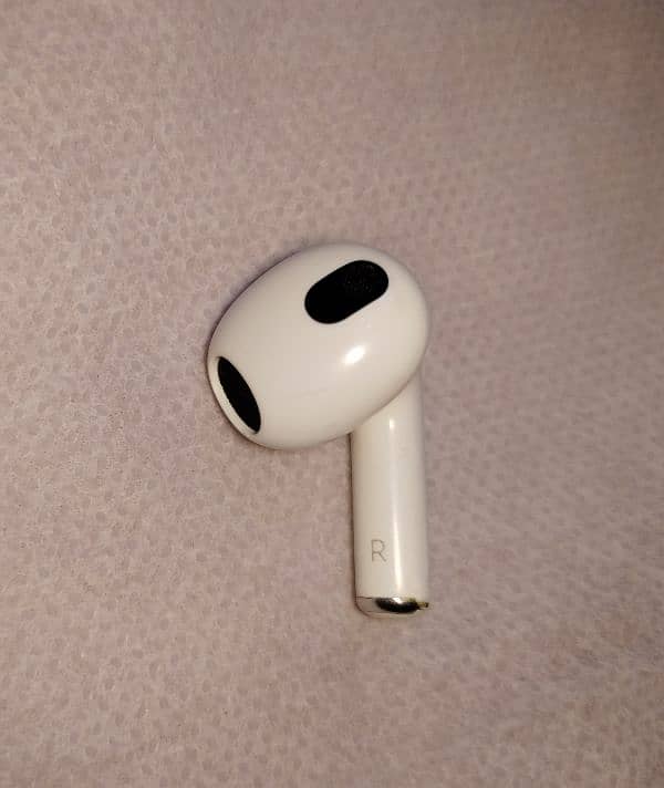 Airpods Gen 3 Only Right Side Airpods Available 100% Original Hai 0