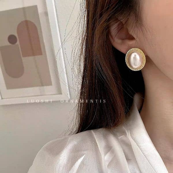 Pearl Earrings 1