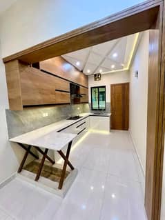 7 Marla Modern House Available For Rent