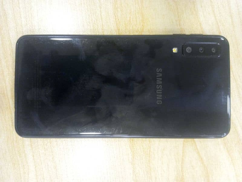 Samsung Galaxy A7 2