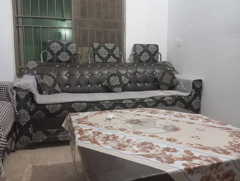 5 Seater Poshesh Sofa Set 0