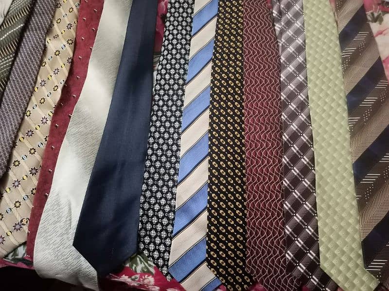 Brand Ties Available in reasonable Price 1