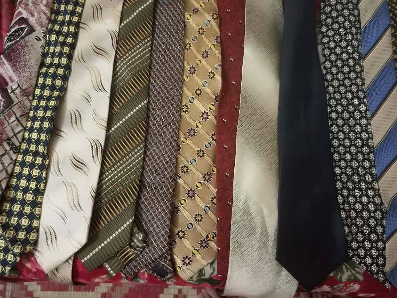 Brand Ties Available in reasonable Price 2