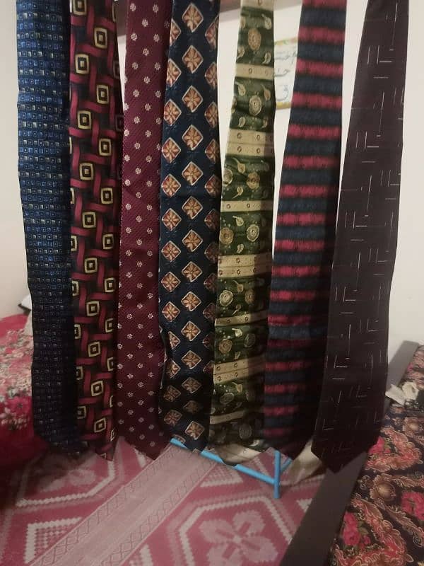 Brand Ties Available in reasonable Price 10