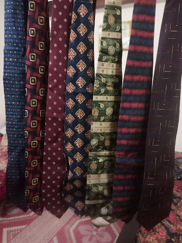 Brand Ties Available in reasonable Price 12