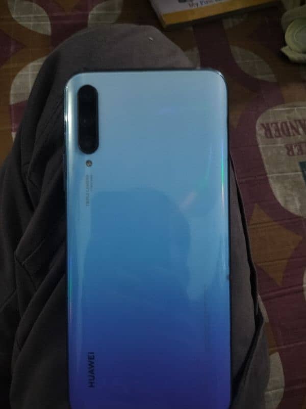 Huawei y9s 1