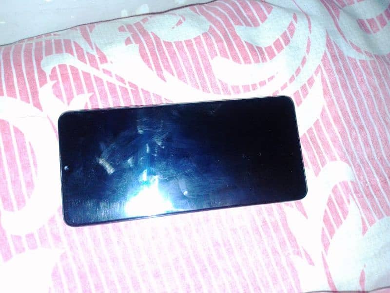 Samsung Galaxy A 32  (urgently selling) 1