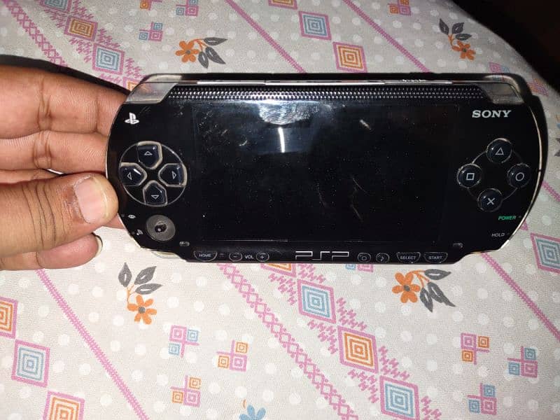 PSP 1004 Very Good condition 1