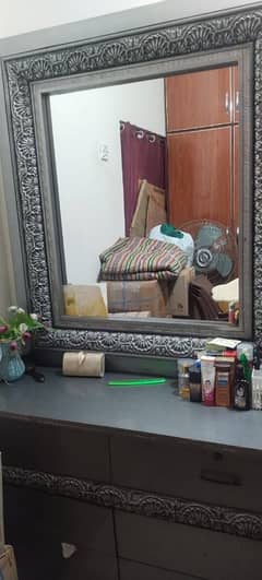 Dressing table and show case for sale