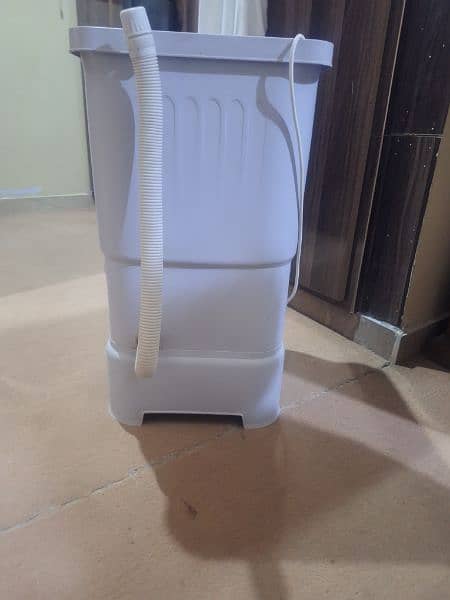 mini washing machine 2